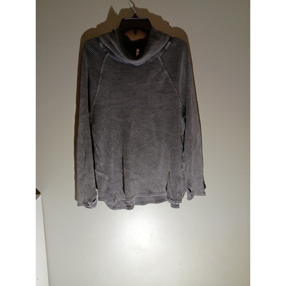 Leo& Nicole Womens‎  Turtleneck Sweater Size L